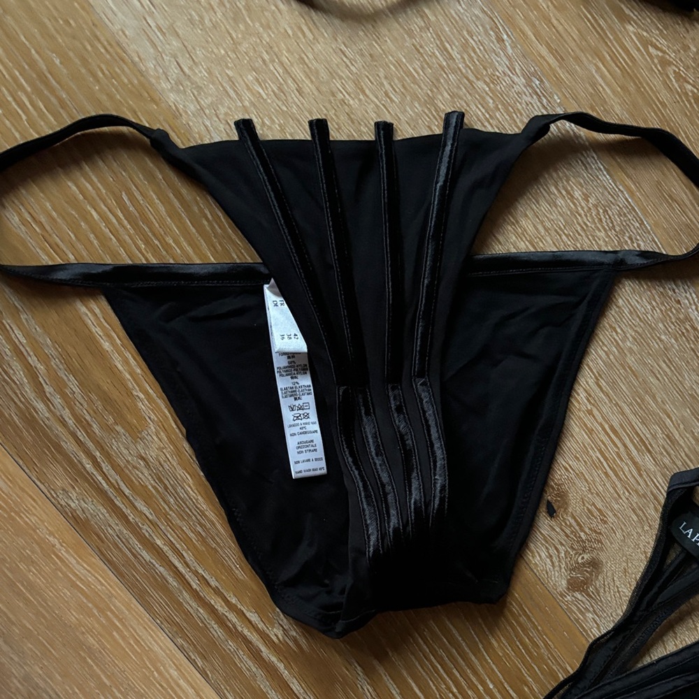 La Perla Graphique Black Intimates Set - Picture 3 of 6
